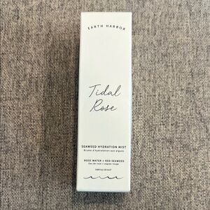 ❗️FRIDAY ONLY SALE❗️NEW! Earth Harbor Tidal Rose Seaweed Hydration Mist — White